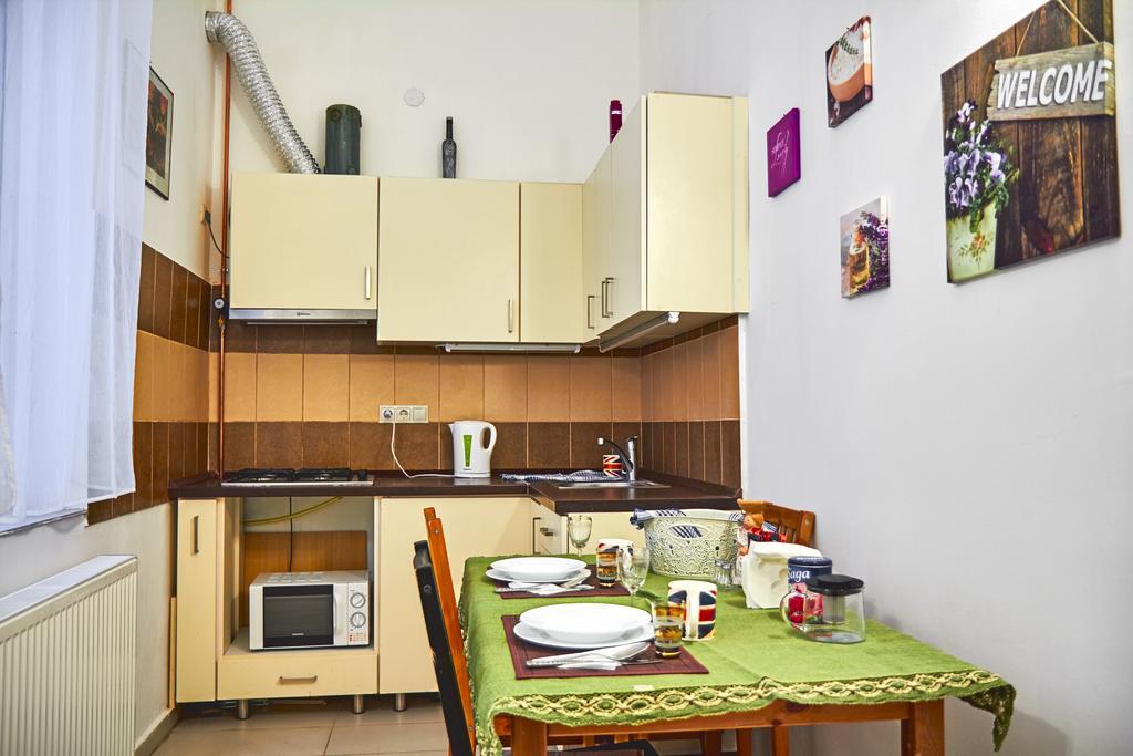 Rakoczi Apartman Budapest Exterior foto