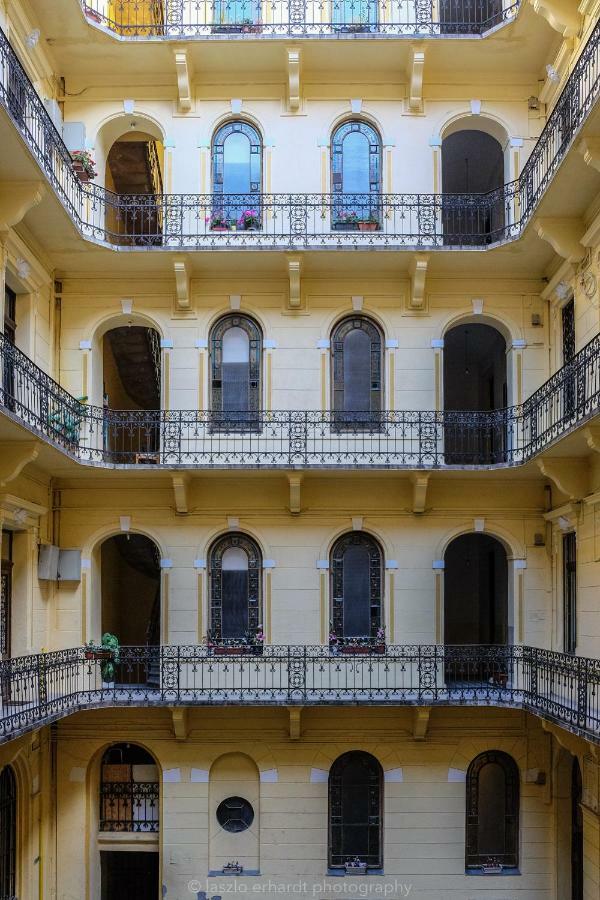 Rakoczi Apartman Budapest Exterior foto