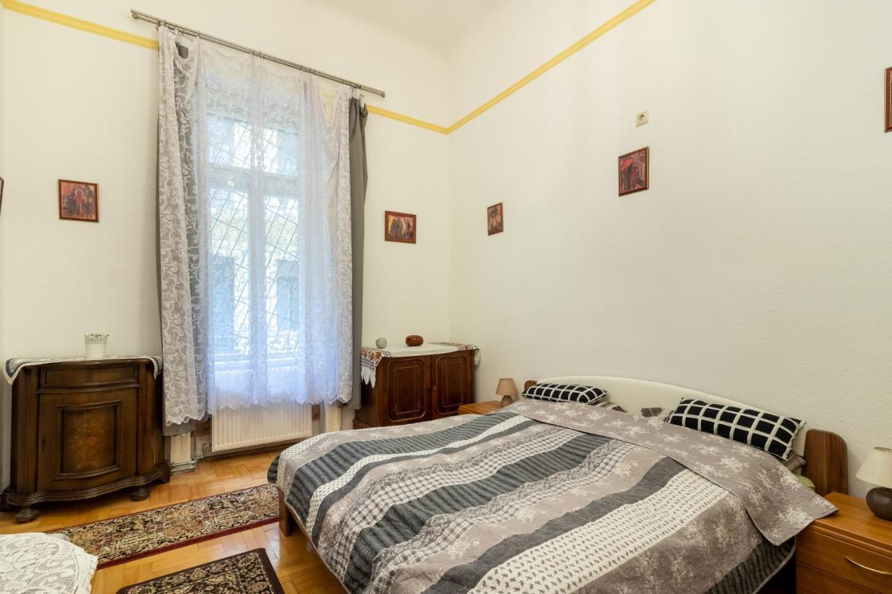 Rakoczi Apartman Budapest Exterior foto